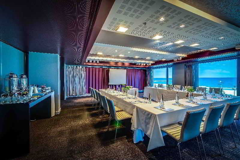Royal Beach Hotel Tel Aviv By Isrotel Exclusive Екстериор снимка Meeting room