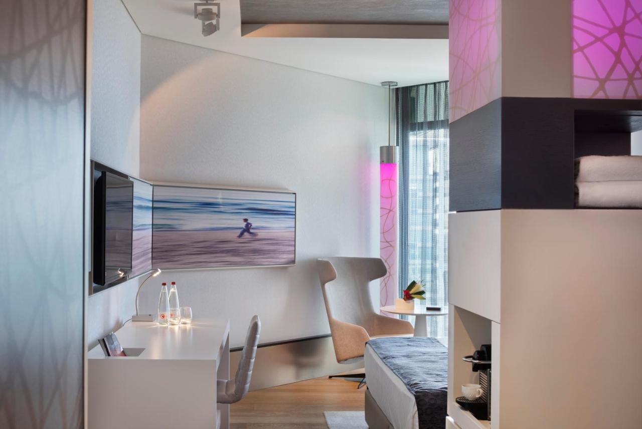 Royal Beach Hotel Tel Aviv By Isrotel Exclusive Екстериор снимка A room at the hotel