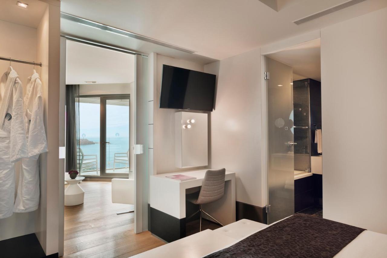 Royal Beach Hotel Tel Aviv By Isrotel Exclusive Екстериор снимка A room at the hotel